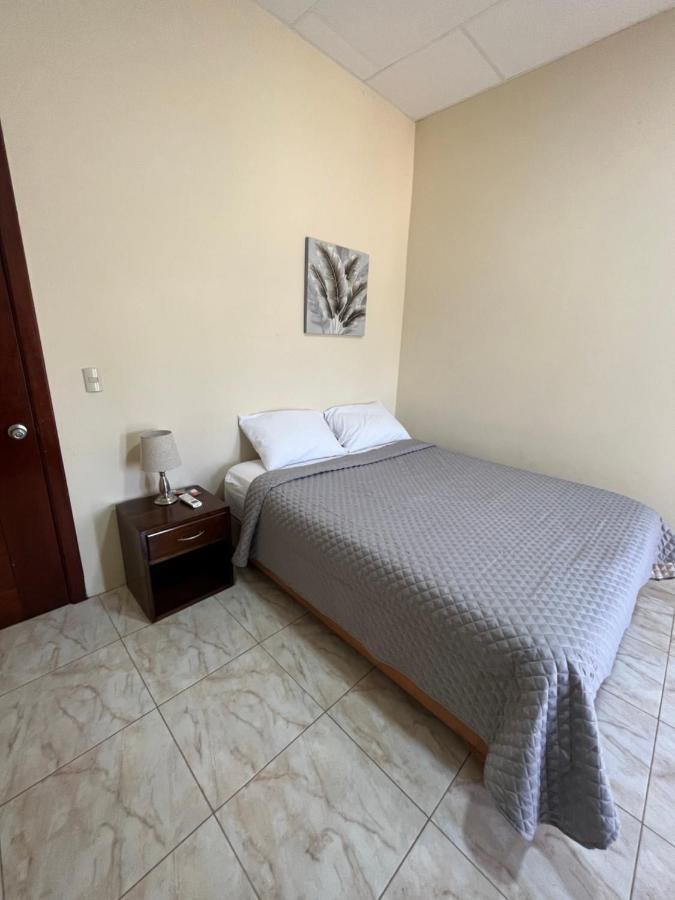Apartahotel Casa Soleil Puerto Villamil Room photo